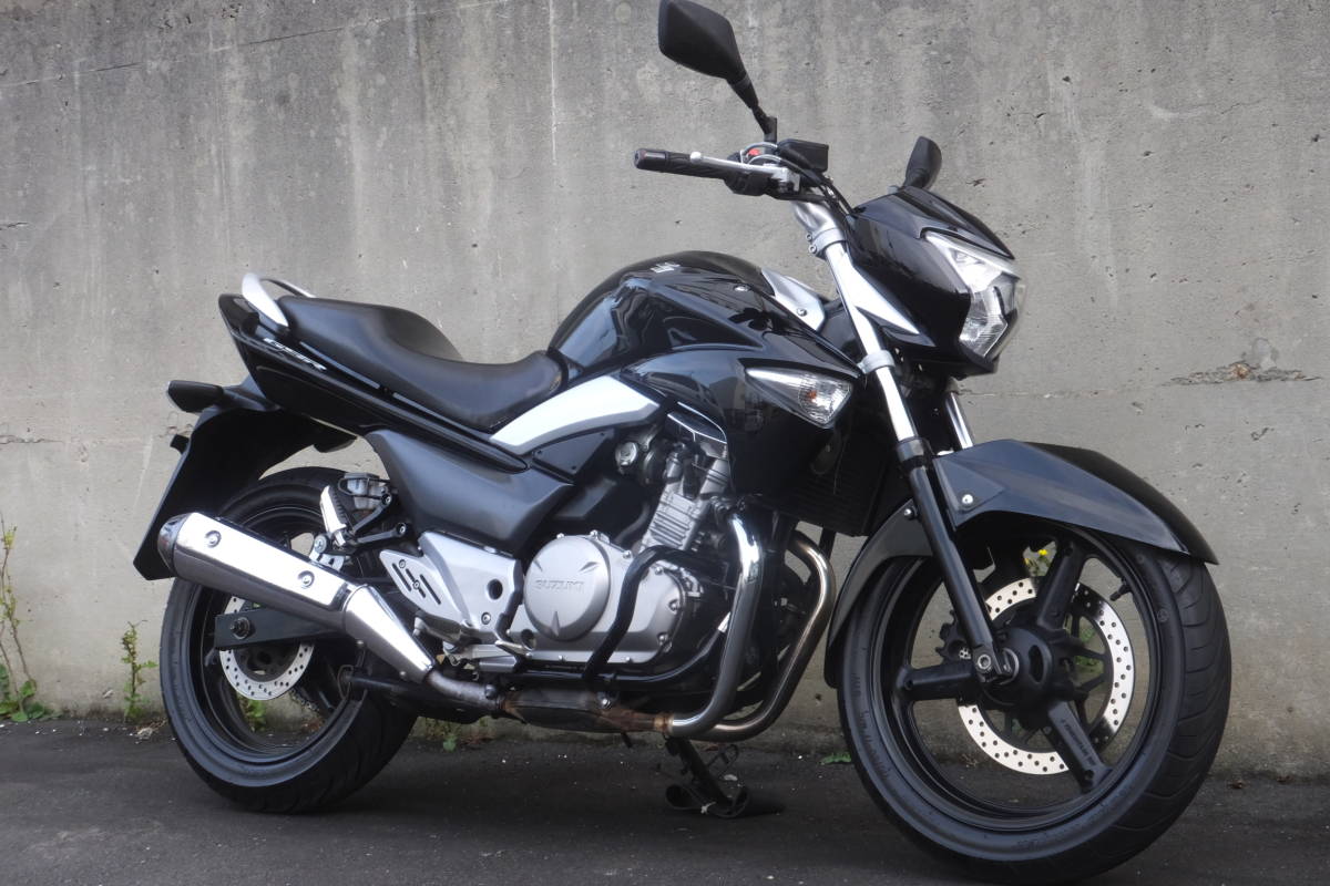 ◇◇GSR 250◇◇外装綺麗で機関も良好!!◇◇タイヤ前後山あり 
