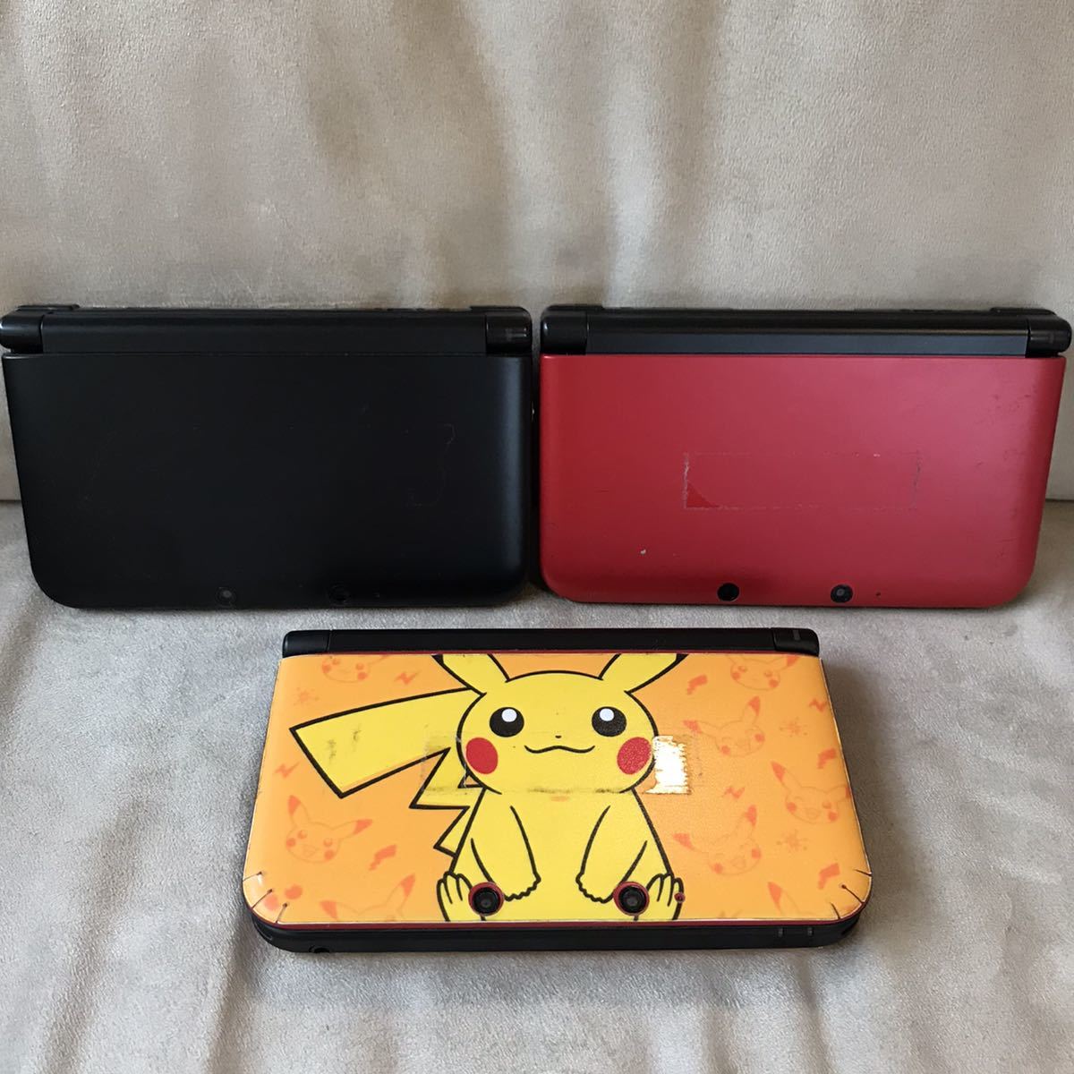 ニンテンドー3dsxl 中古 ゲーム Nintendo ピカチュウ 北米版　任天堂　限定モデル