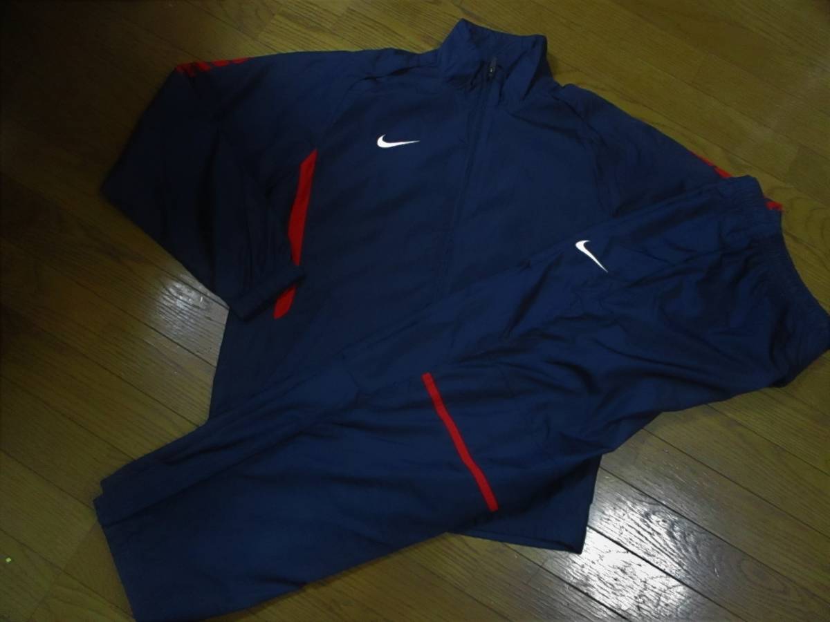 人気セール，高品質 ナイキ STORM FIT ウインド上下セット 紺&times;赤色 サイズM(ナイキ)｜売買されたオークション情報、yahooの商品情報をアーカイブ公開 - オークファン ナイロン