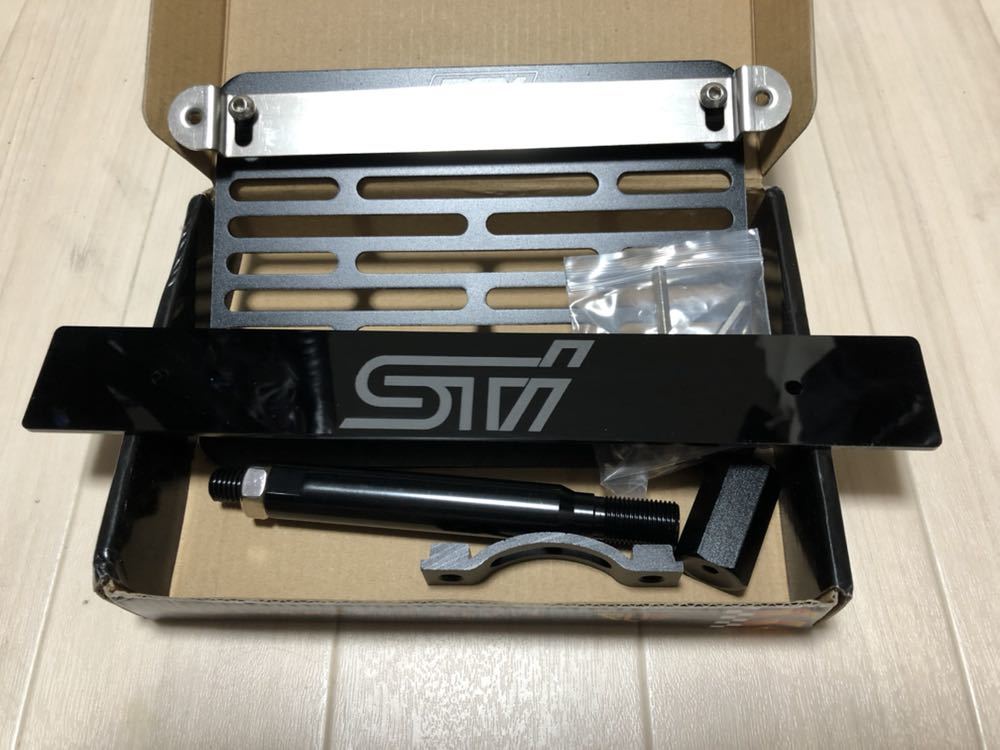WRX STI スバル | ナンバープレート VAB PERRIN 移設キット のパーツ