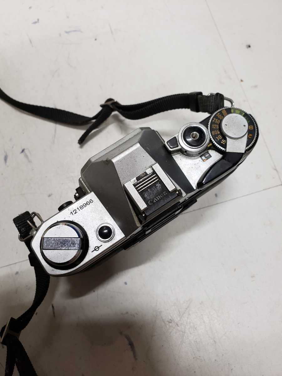AE-1 Canon 50mm FD Camera with 35mm 一眼レフ SLR Lens | フィルム