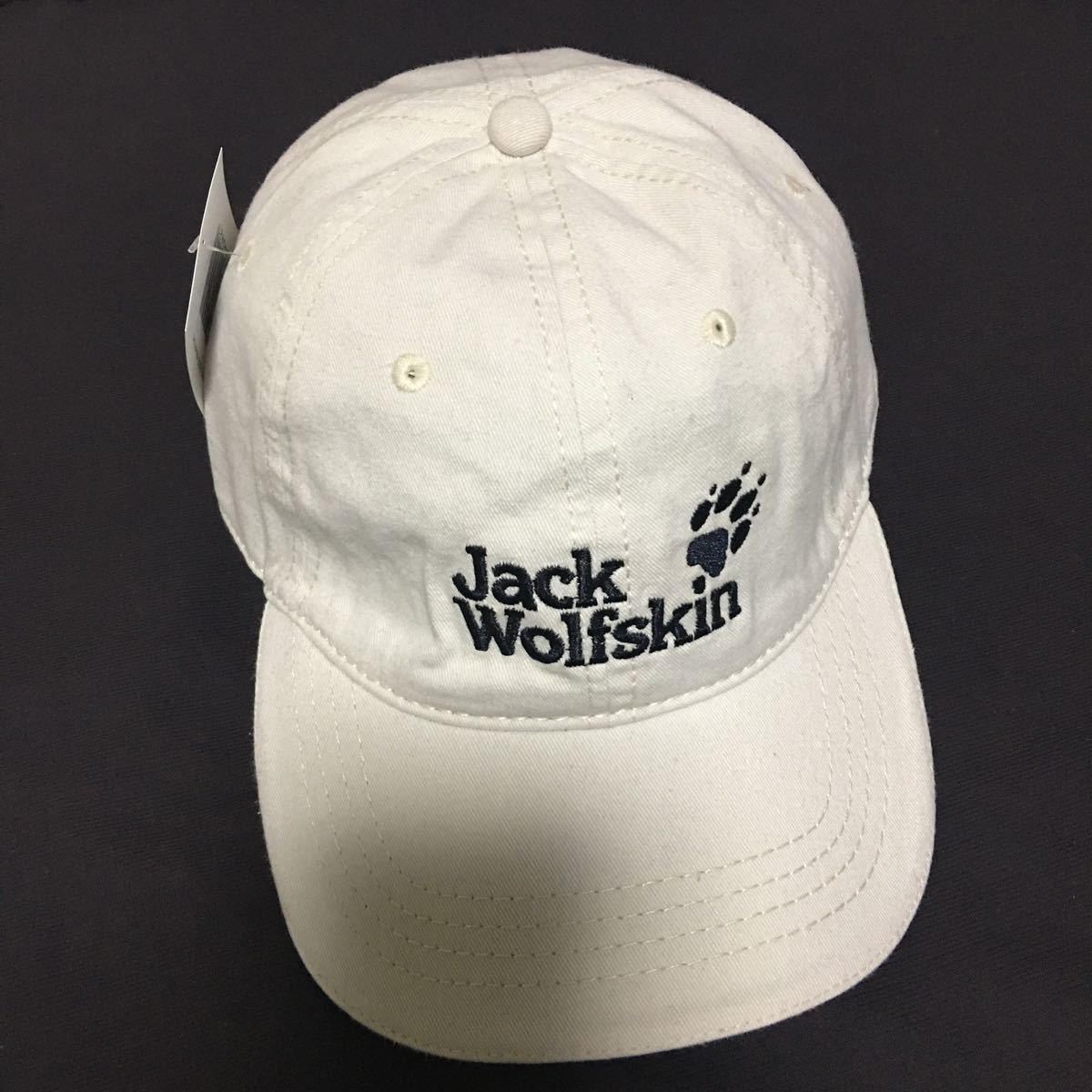  ジャックウルフスキン 白 Jackwolfskin 綿キャップ フリーサイズ メンズレディス兼用(帽子)｜売買されたオークション情報、yahooの商品情報をアーカイブ公開 - オークファン 帽子