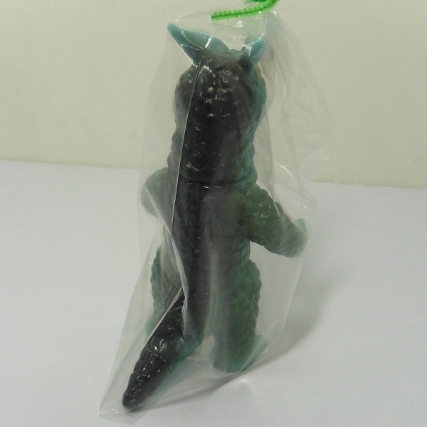 ぶたのはな 行け！ 東宝怪獣セット その1 ツノシルバー⁄ブルマン