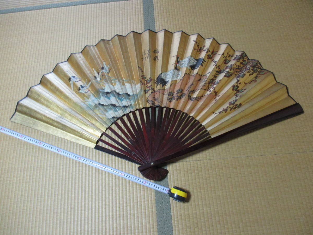 廊3 掘出し物 特大 飾り扇子 中国扇子 花鳥図 縁起物 開運 中国 大 古美術 インテリア アンティーク 和風 売買されたオークション情報 Yahooの商品情報をアーカイブ公開 オークファン Aucfan Com
