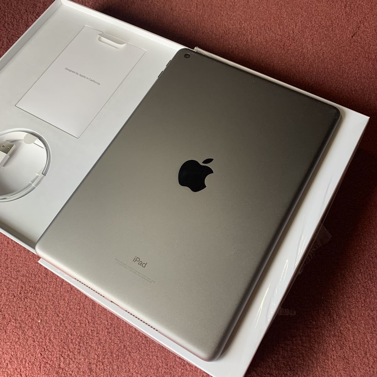 iPad 第6世代 128GB Apple Wi-Fiモデル Wi-Fi 本体 シルバー｜Yahoo 