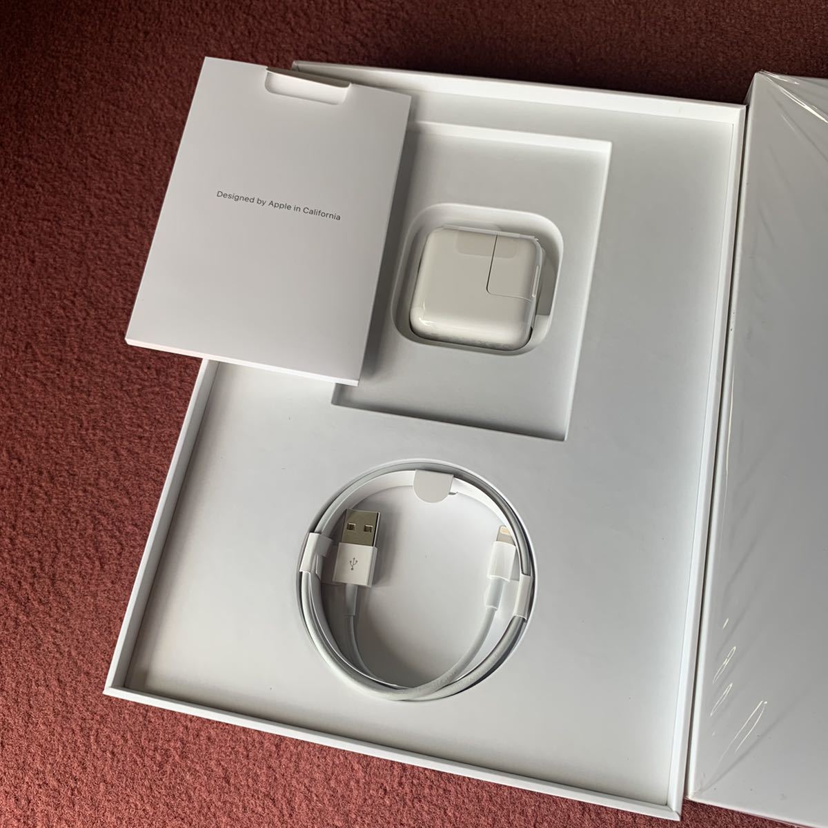 iPad 第6世代 128GB Apple Wi-Fiモデル Wi-Fi 本体 シルバー｜Yahoo 