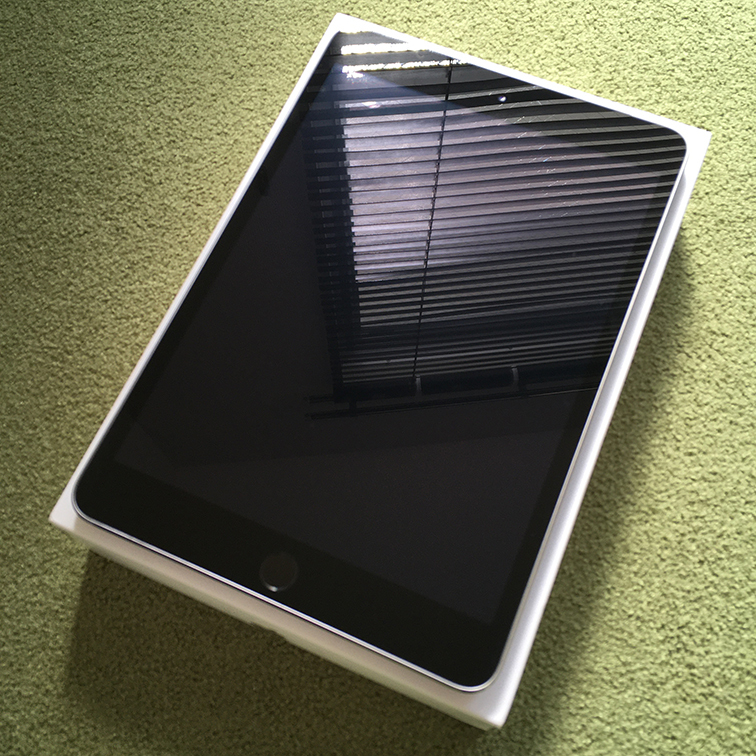 ◆◇極美品 iPad mini3 Wi-Fi+セルラーモデル 16GB シルバー　バッテリー・ケーブル・カバー付き◆◇_1