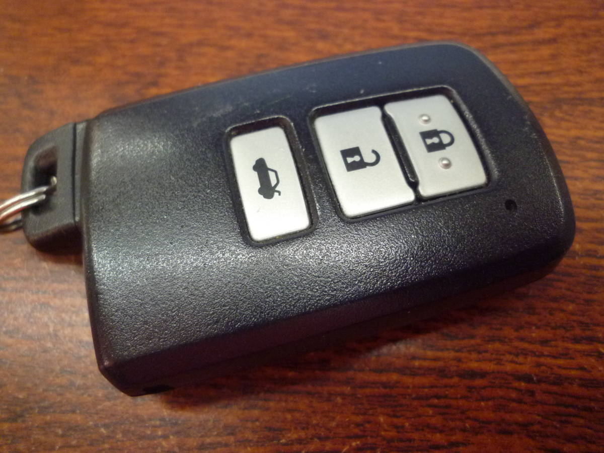 N6774』トヨタ TOYOTA スマートキー クラウンハイブリッド クラウンHV