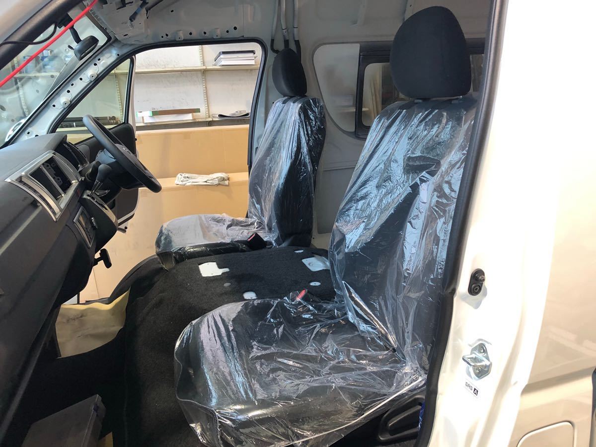 ハイエース 運転席 助手席シート 新車外し_1