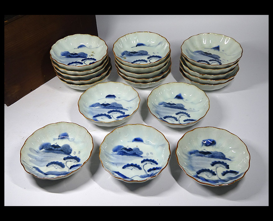 緑屋*t□時代物 膾皿 20客まとめて 輪花 なます皿 染付山水紋 江戸期