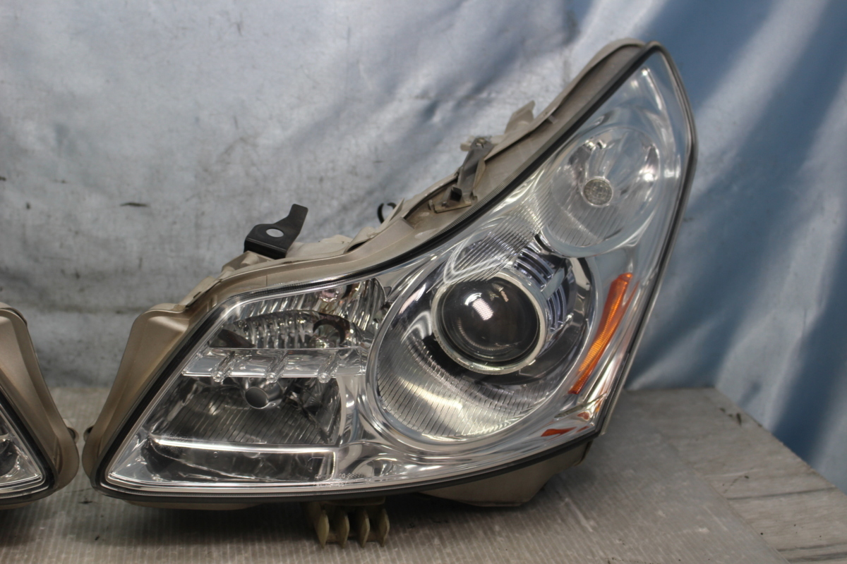大人気，大得価 スカイライン V36 HID キセノン ライト 100-63861 左右 *た