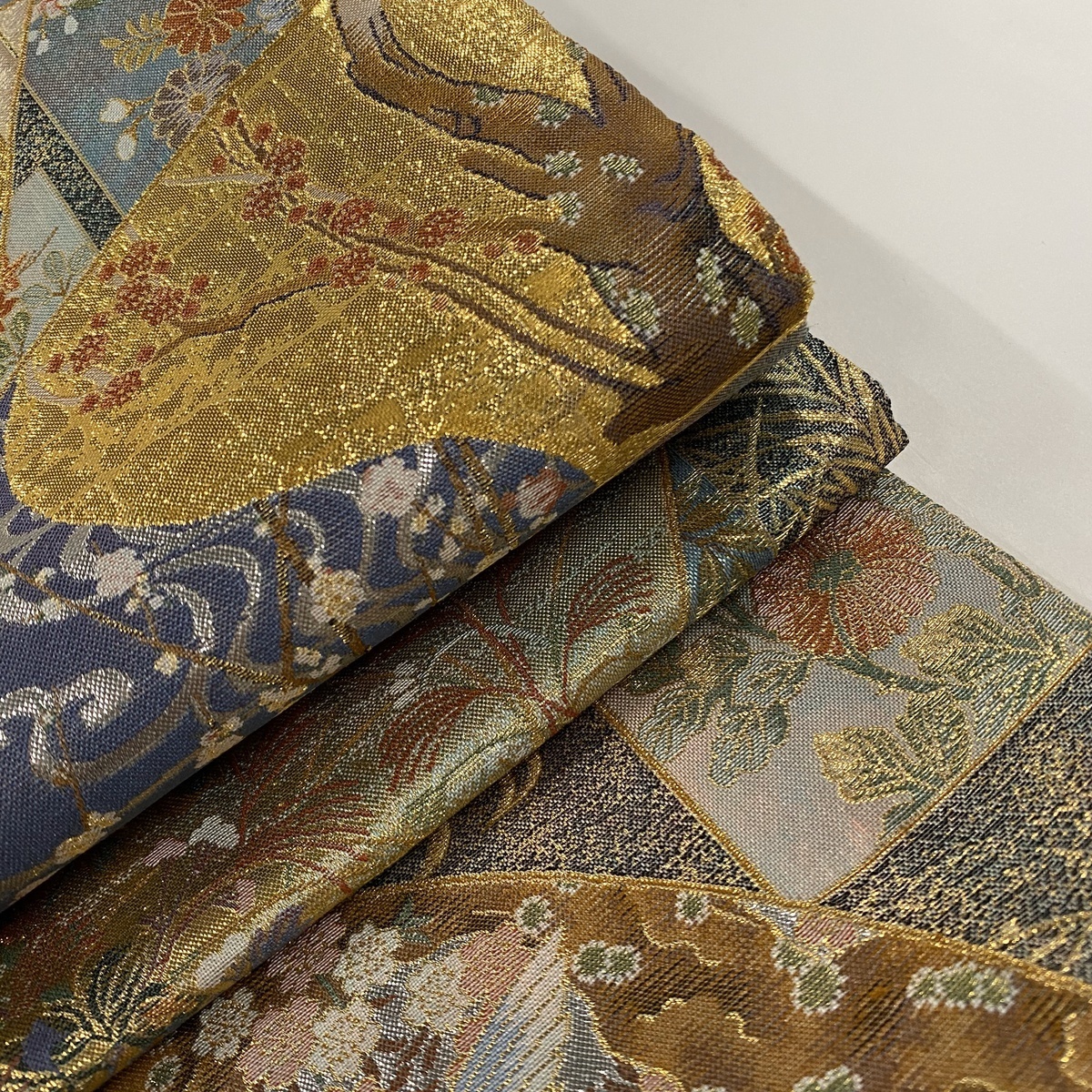 美品 丸帯 伝承国宝図 扇面 壱阡八百口織 名品 リバーシブル 草花