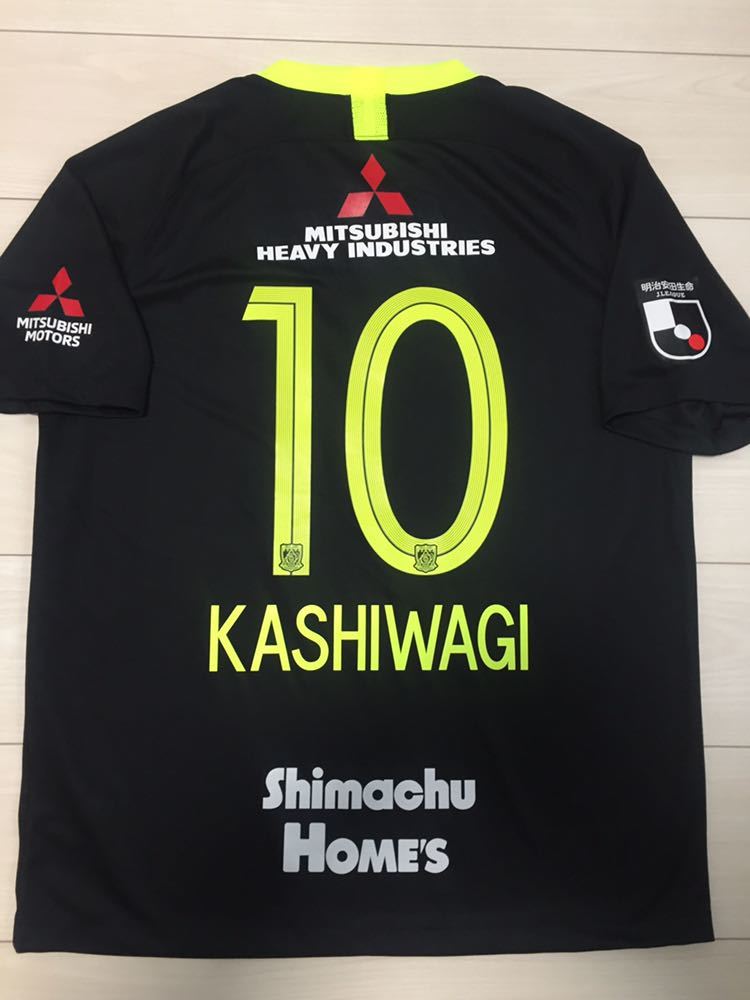 新品未使用 正規品 2019 浦和レッズ 柏木選手 ユニフォーム サイズXXL