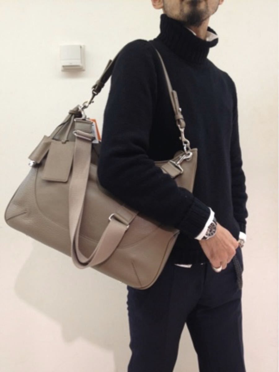 美品 PELLE MORRBIDA エディターズバッグ トープ ベージュ