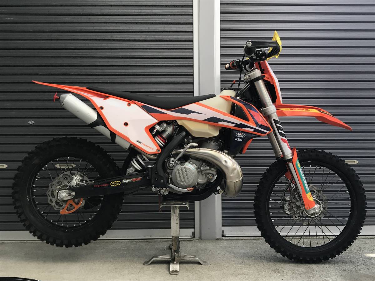 あるるページ☆ マグナ50 ホンダ AC13 HONDA グーバイクボアアップ・「マグナ50」の