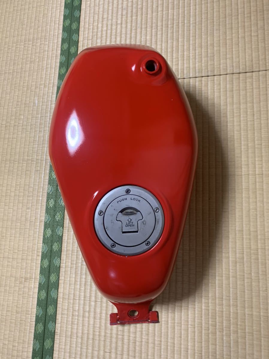② ホンダ nsr50 ガソリンタンク 燃料タンク 燃料コック ホース タンク