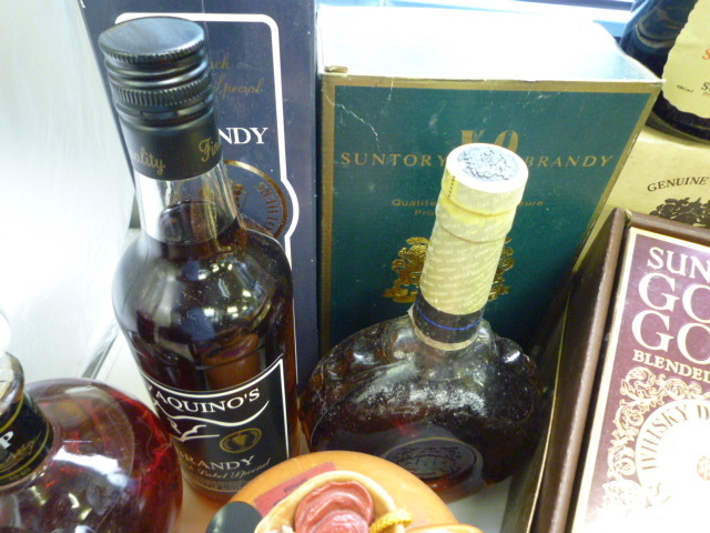 最安値，限定SALE [200505-11M]【現状品】《酒/リキュール》ウイスキー/ブランデー まとめ SUNTORY/サントリー/V.S.O.P/NIKKA など 12本セット《状態：×》