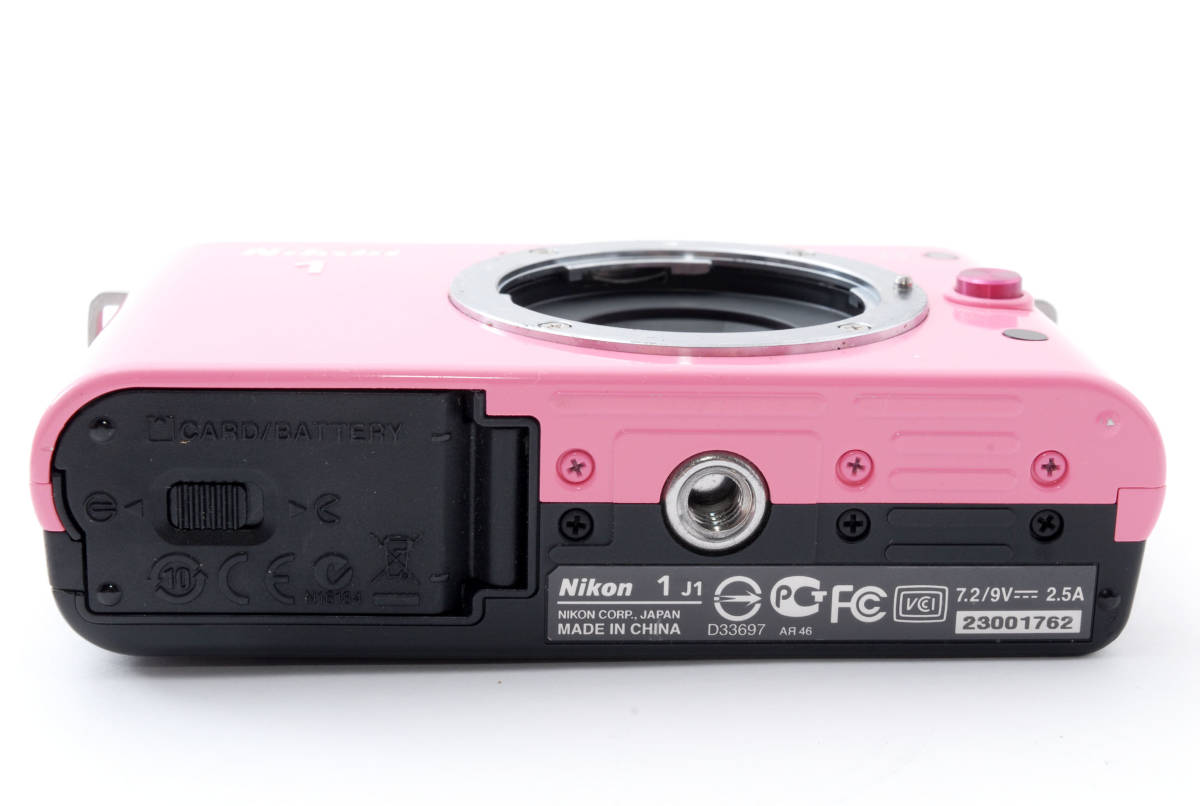 Nikon J1 0 ニコン ホワイト レンズキット ミラーレス一眼カメラ NIKON 