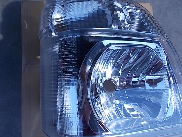 スズキ キャリィ DA16T 中古 右ヘッドライトユニット スズキ キャリー DA16T 右ヘッドライト ユニット 中古