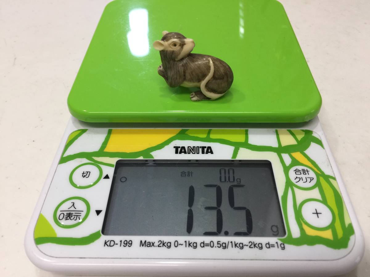 河馬牙 根付 鼠 時代 古美術 細密細工 動物 カバ牙 彫刻 KJ1 No.56