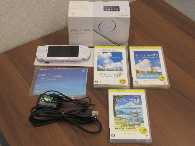 PSP Pearl White PW Console - SONY 0 PSP-3000 Portable | [H