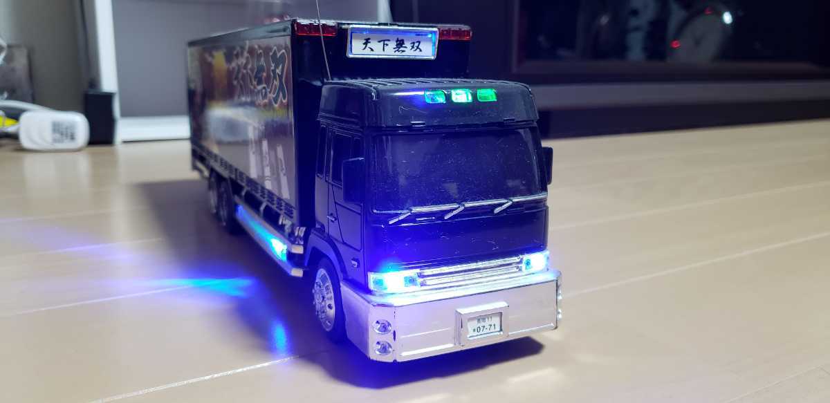 トラック野郎 1⁄32 RC ラジコン デコトラ 故郷特急便 No.01 中古