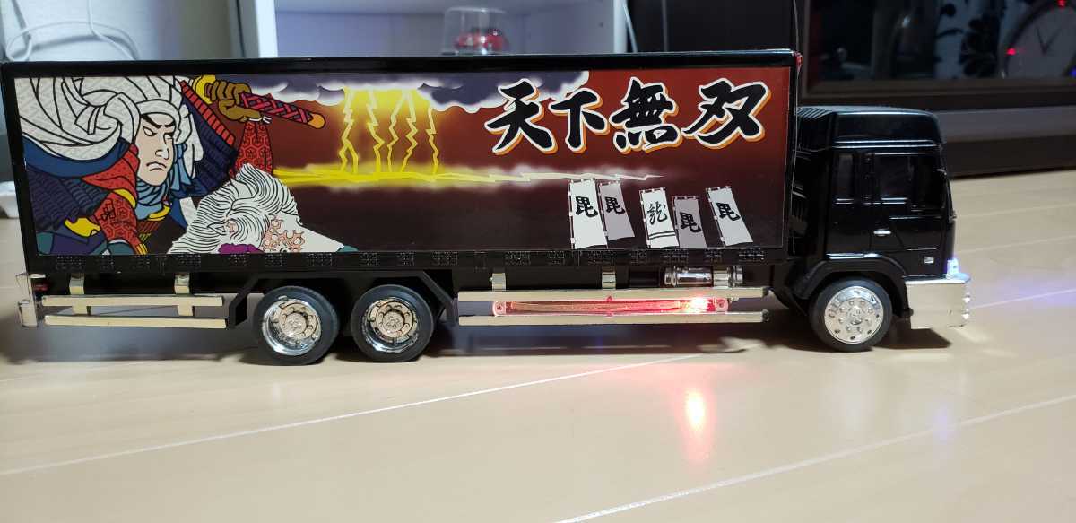 トラック野郎 1⁄32 RC ラジコン デコトラ 故郷特急便 No.01 中古