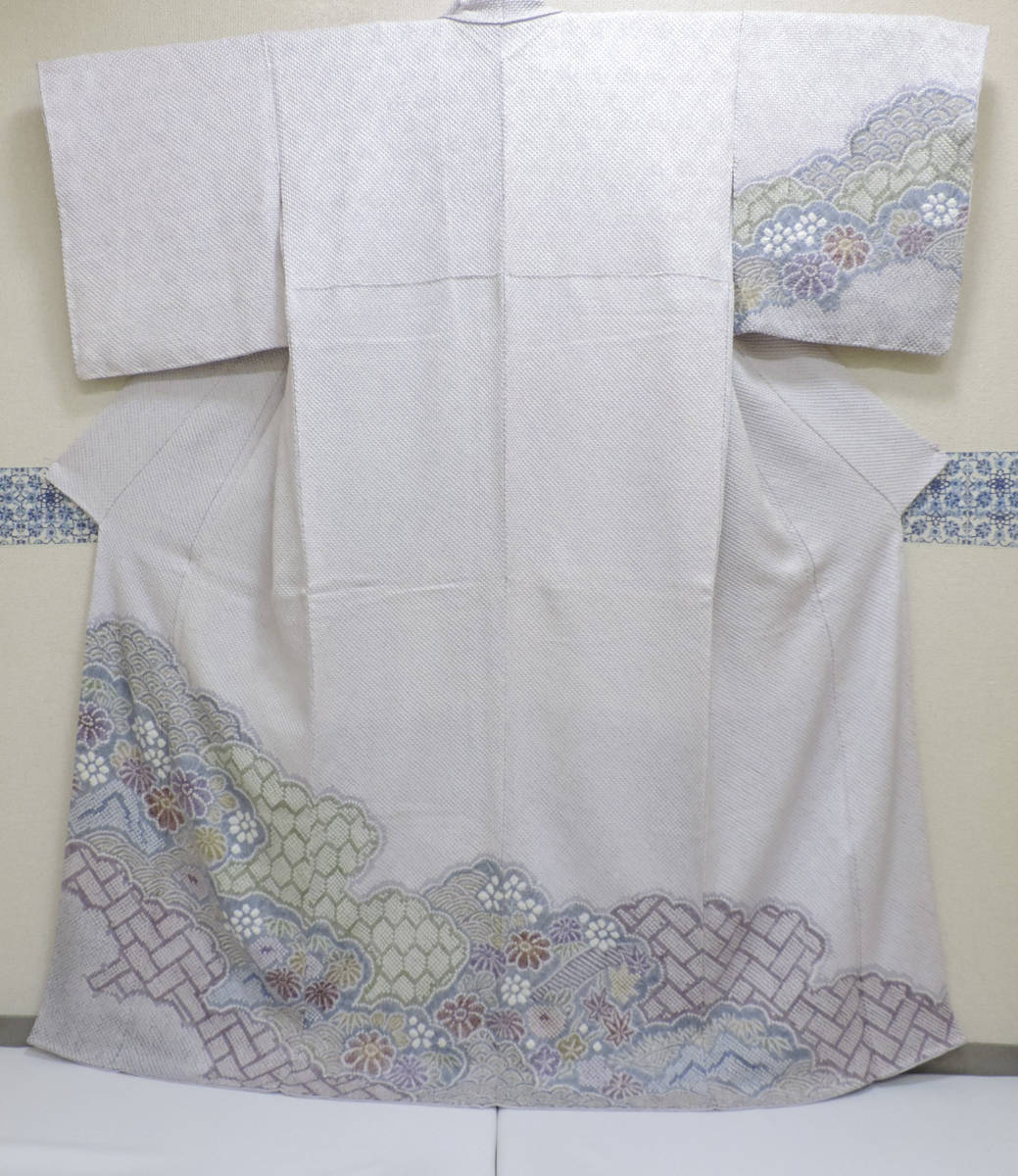 数量限定，正規品 着物月花 おぼろ染 相良刺繍 可憐な花尽くしの訪問着
