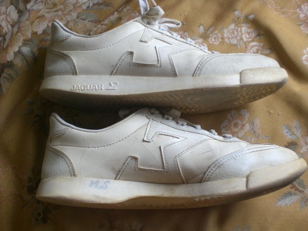 9153 靴 くつ 白 通学靴 ムーンスター ジャガー シグマ Jaguar 24 5 24cm 売買されたオークション情報 Yahooの商品情報をアーカイブ公開 オークファン Aucfan Com