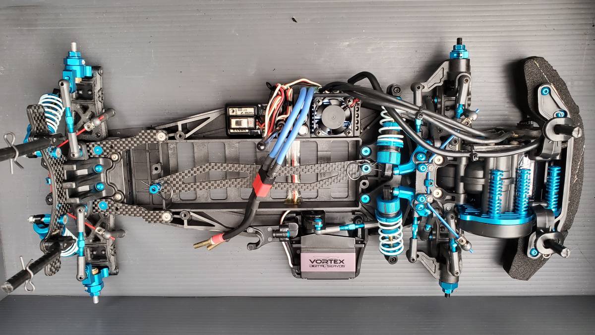 タミヤ TA-06 FF03 TB-03 ブルーアルミオプション多数 サーボ 受信機 