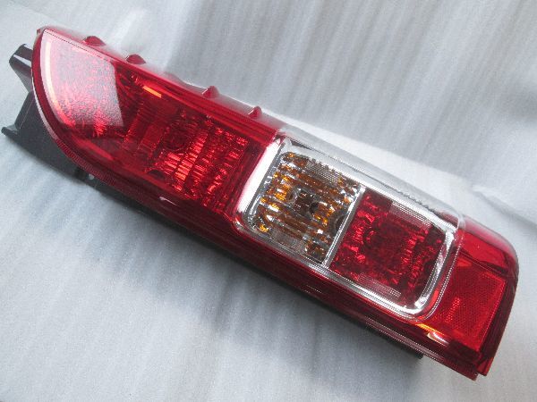 200系 ハイエース 4型 トヨタ 標準 200系ハイエース レジアスエース