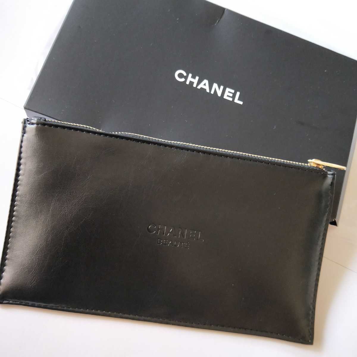 送料無料CHANELシャネル コスメポーチ化粧ケース ココマークストラップ 