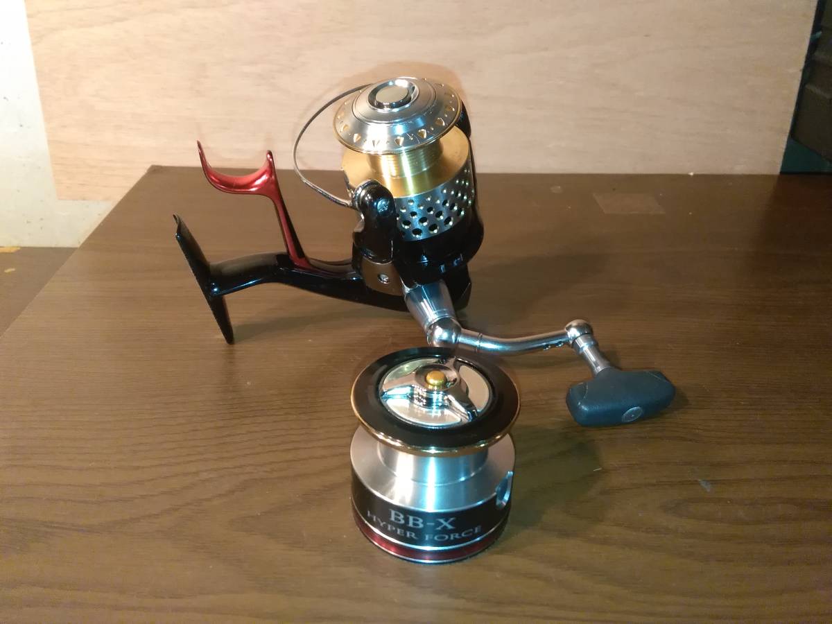  シマノリール BBX HYPER FORCE MgC3000 TECHNIUM + 替えスプールMgC3000D(シマノ)｜売買されたオークション情報、yahooの商品情報をアーカイブ公開 - オークファン シマノ