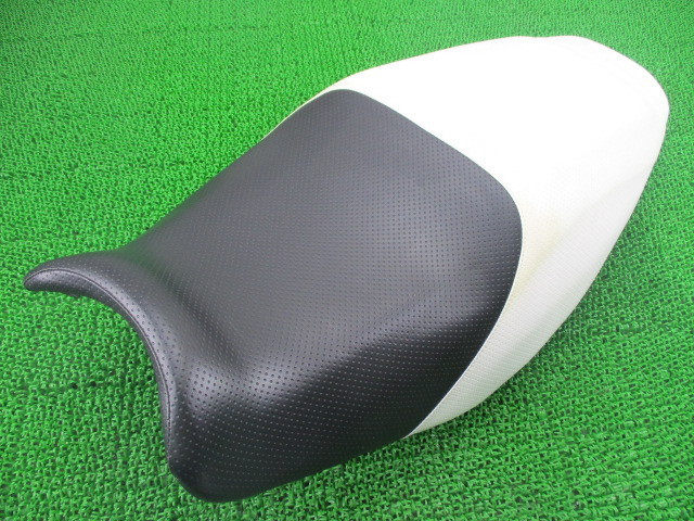 正規品新品タグ付き　ホワイト ZZ-R1400 カワサキ 純正 バイク 中古 黒 36040-0033 テールカウル