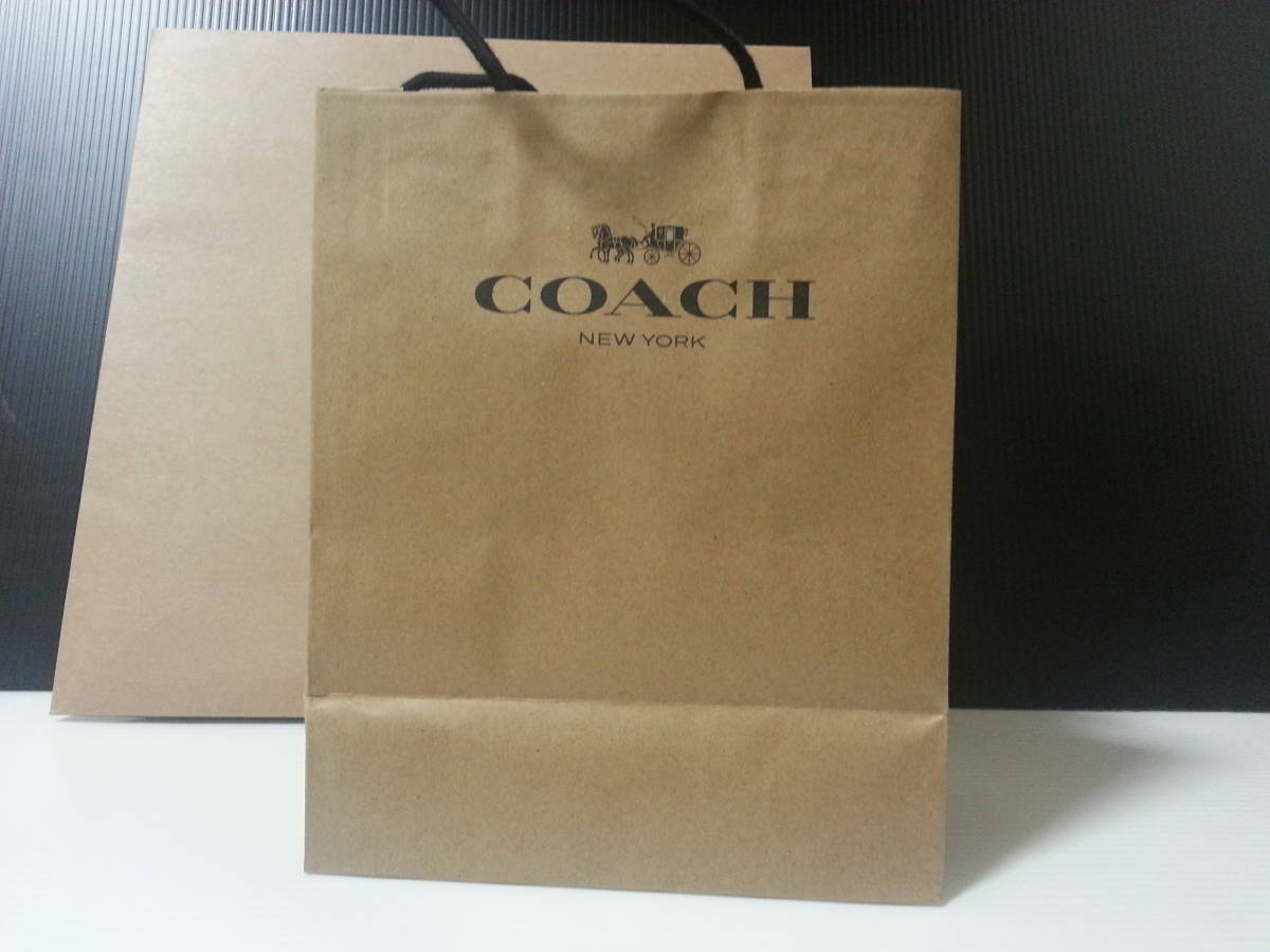 COACH コーチ 超最新作 新品 USA 正規店様購入 馬車ロゴ 二つ折り財布 