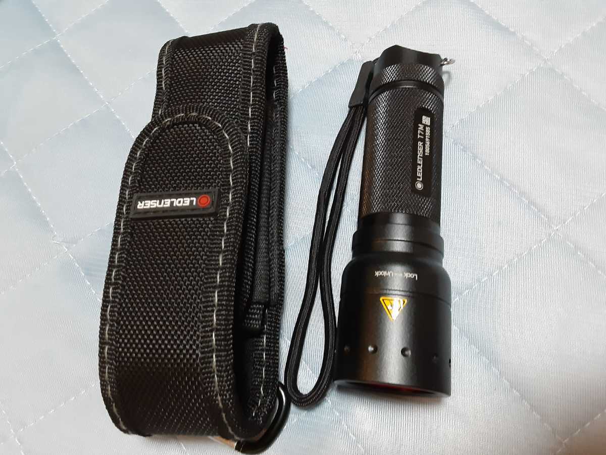 T7M | LEDフラッシュライト Ledlenser(レッドレンザー) レッドレンザーt7m ledライトの通販 LED led lenser LENSER t7mの通販 LEDライト 両方OK 豪華ボックス入り who ブラック