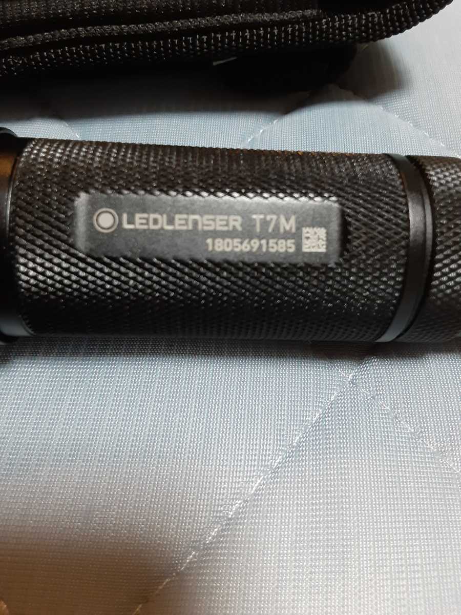 T7M | LEDフラッシュライト Ledlenser(レッドレンザー) レッドレンザーt7m ledライトの通販 LED led lenser LENSER t7mの通販 LEDライト 両方OK 豪華ボックス入り who ブラック