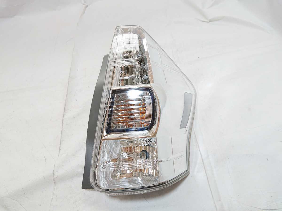 プリウスα | プリウスα(ZVW40W⁄ZVW41W) オールLED A01714-C)プリウス 