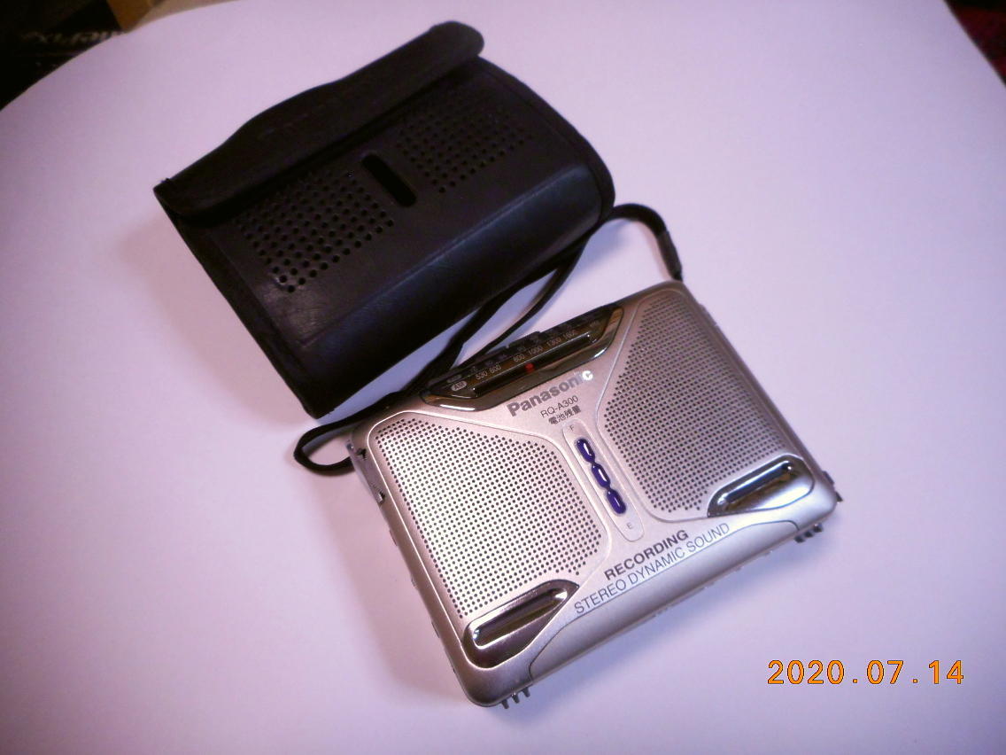 Panasonic RQ-A300 ラジオ FM ステレオラジオカセットレコーダー 