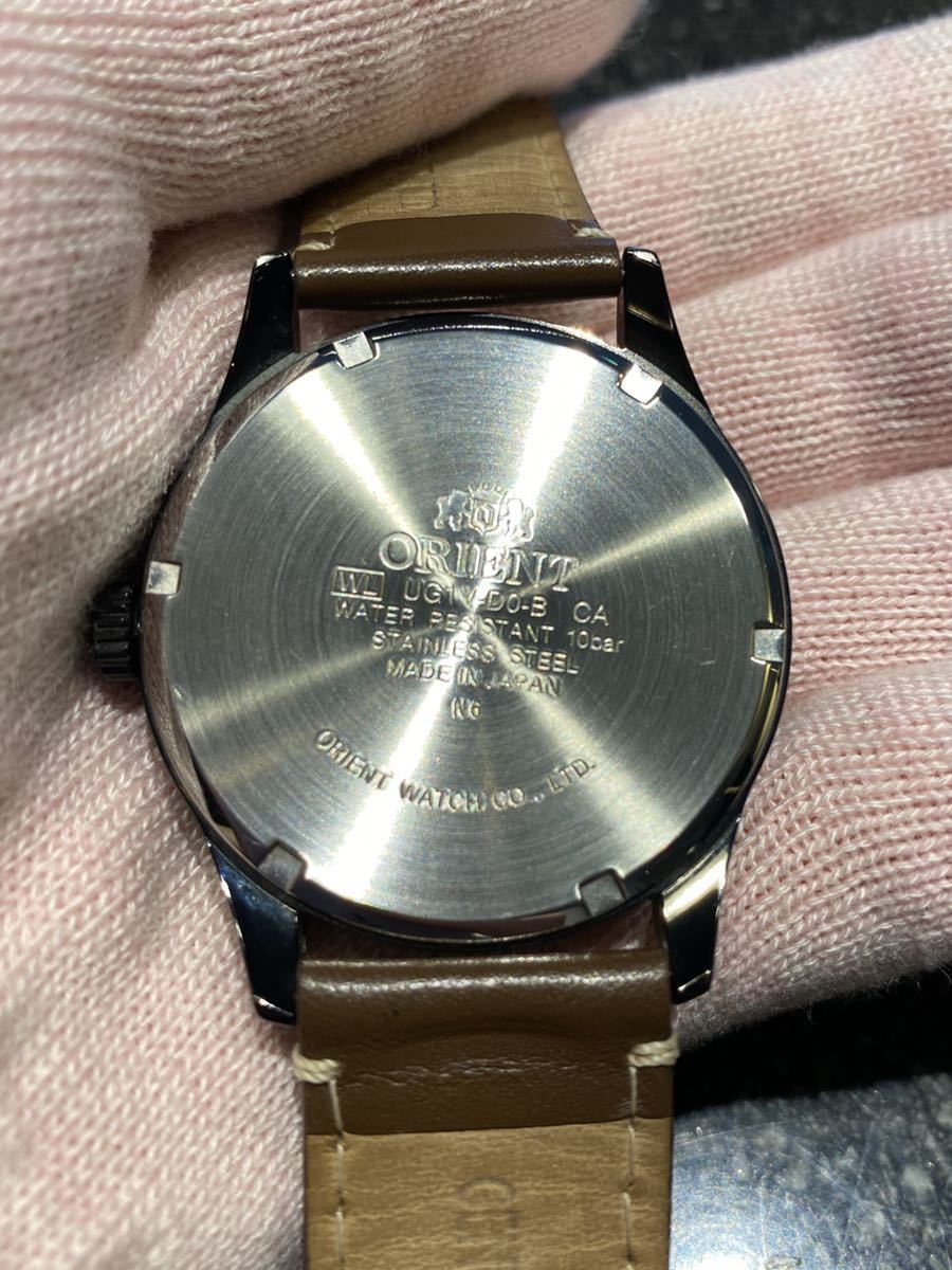 ORIENT オリエント UG1V-D0-B クォーツ メンズ腕時計 不動品 ジャンク 
