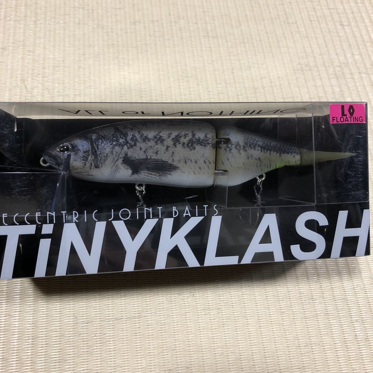 大得価，最新作 DRT タイニークラッシュ TINY KLASH ドランカーバス Low(ビッグベイト)｜売買されたオークション情報、yahooの商品情報をアーカイブ公開 - オークファン 淡水