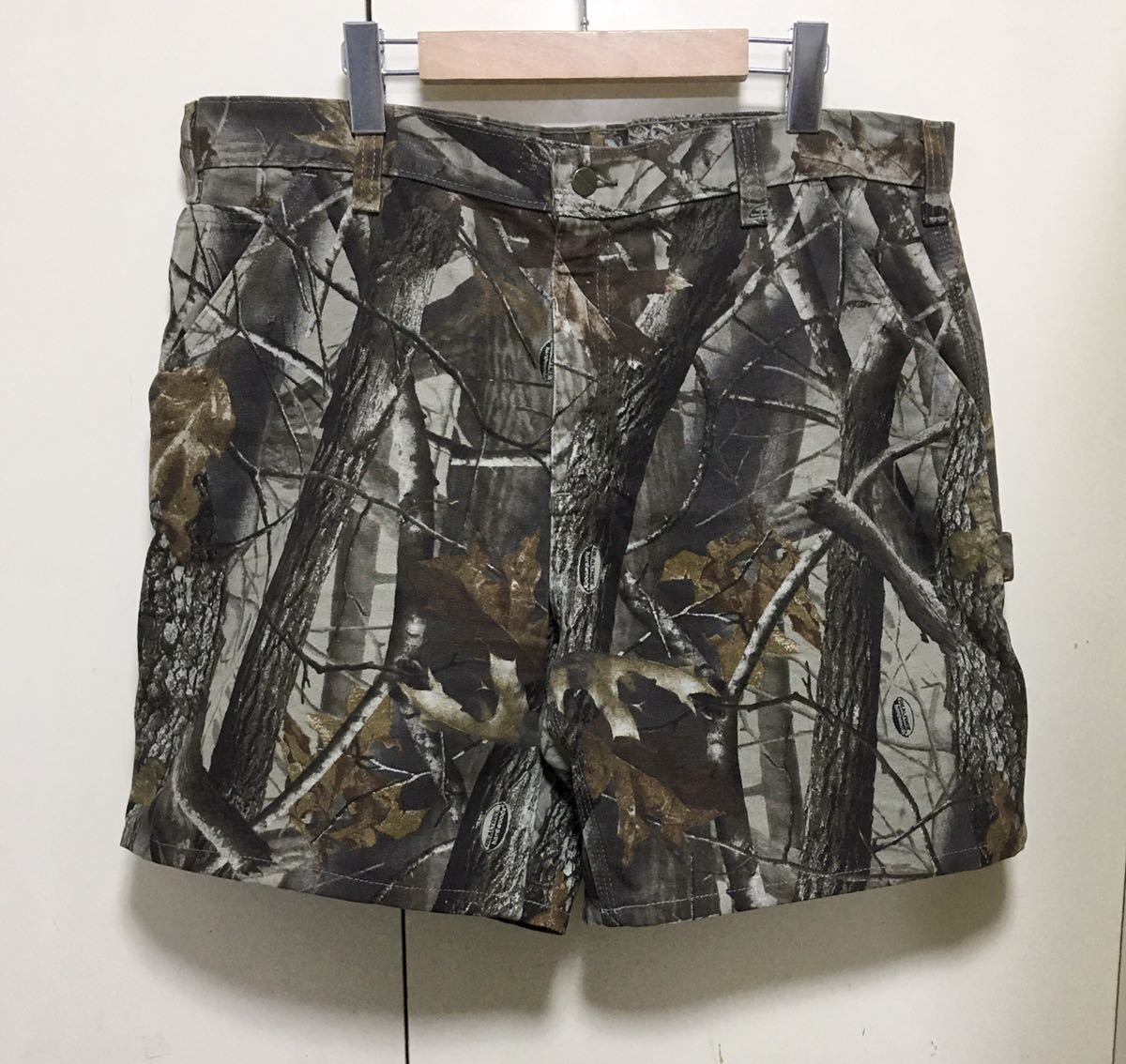 カーハート リアルツリー カモ Carhartt - ショートパンツ ワーク