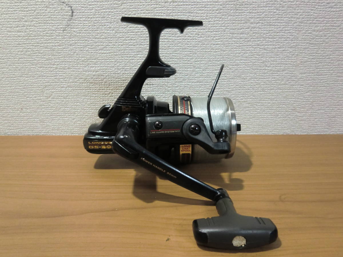  ダイワ投げリール ドラグ付き/Daiwa LONGBEAM GS-2000H ②(ダイワ)｜売買されたオークション情報、yahooの商品情報をアーカイブ公開 - オークファン ダイワ