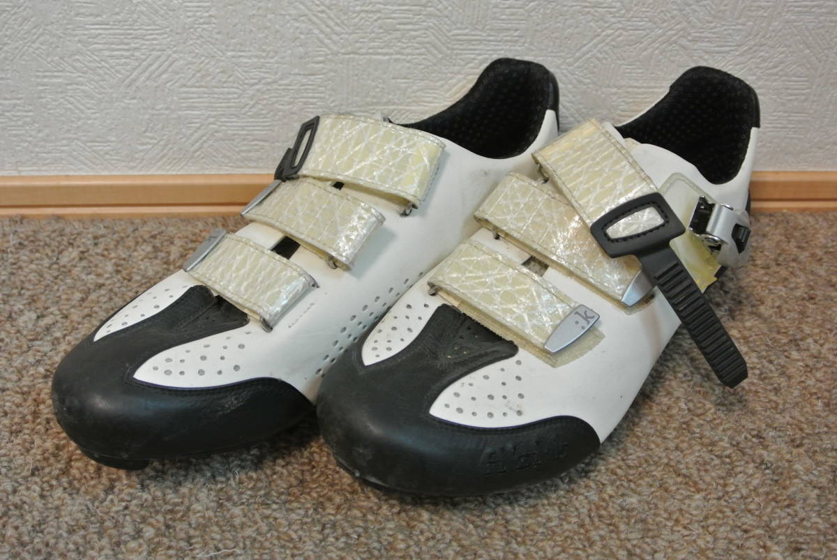 全国無料，新作登場 Fizik R3 ビンディングシューズ サイズ EU42 UK8 26.5cm(26cm～)｜売買されたオークション情報、yahooの商品情報をアーカイブ公開 - オークファン 26cm～