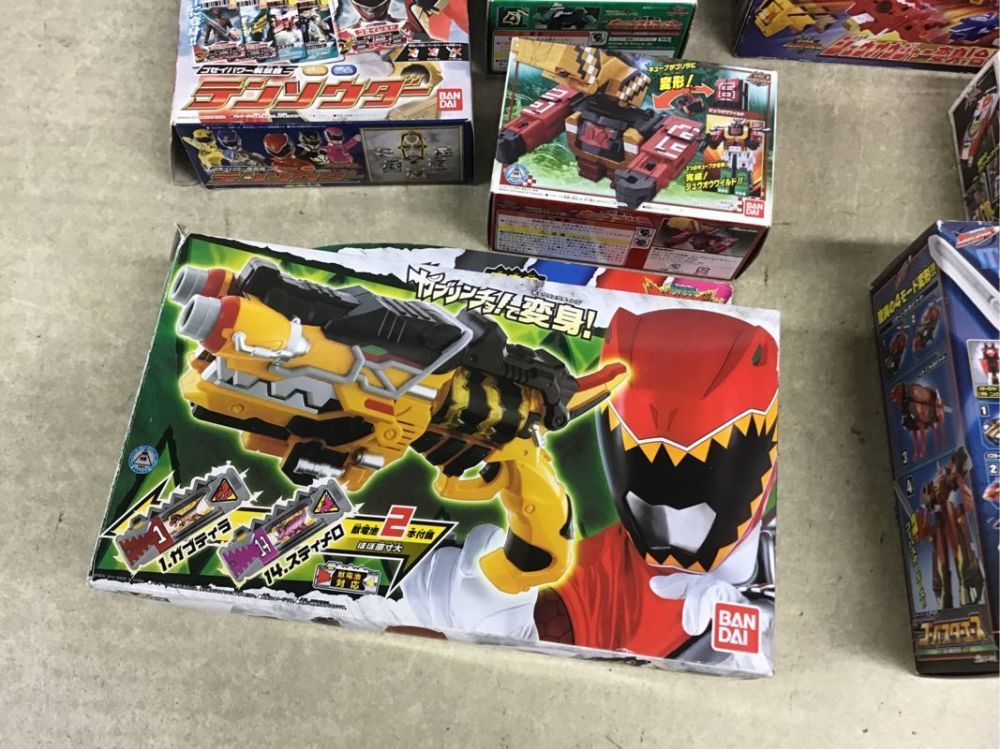 ジャンク 1円〜 同梱不可 獣電戦隊キョウリュウジャー バンダイ 1円