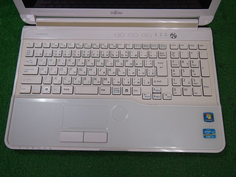 富士通 LIFEBOOK FMV AH56⁄H 価格 [アーバンホワイト] LIFEBOOK