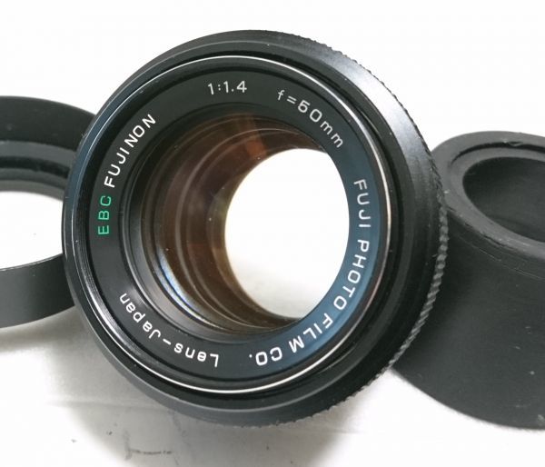 ☆銘玉！フード付き美品☆フジノン EBC FUJINON 50mm F1.4 M42☆26