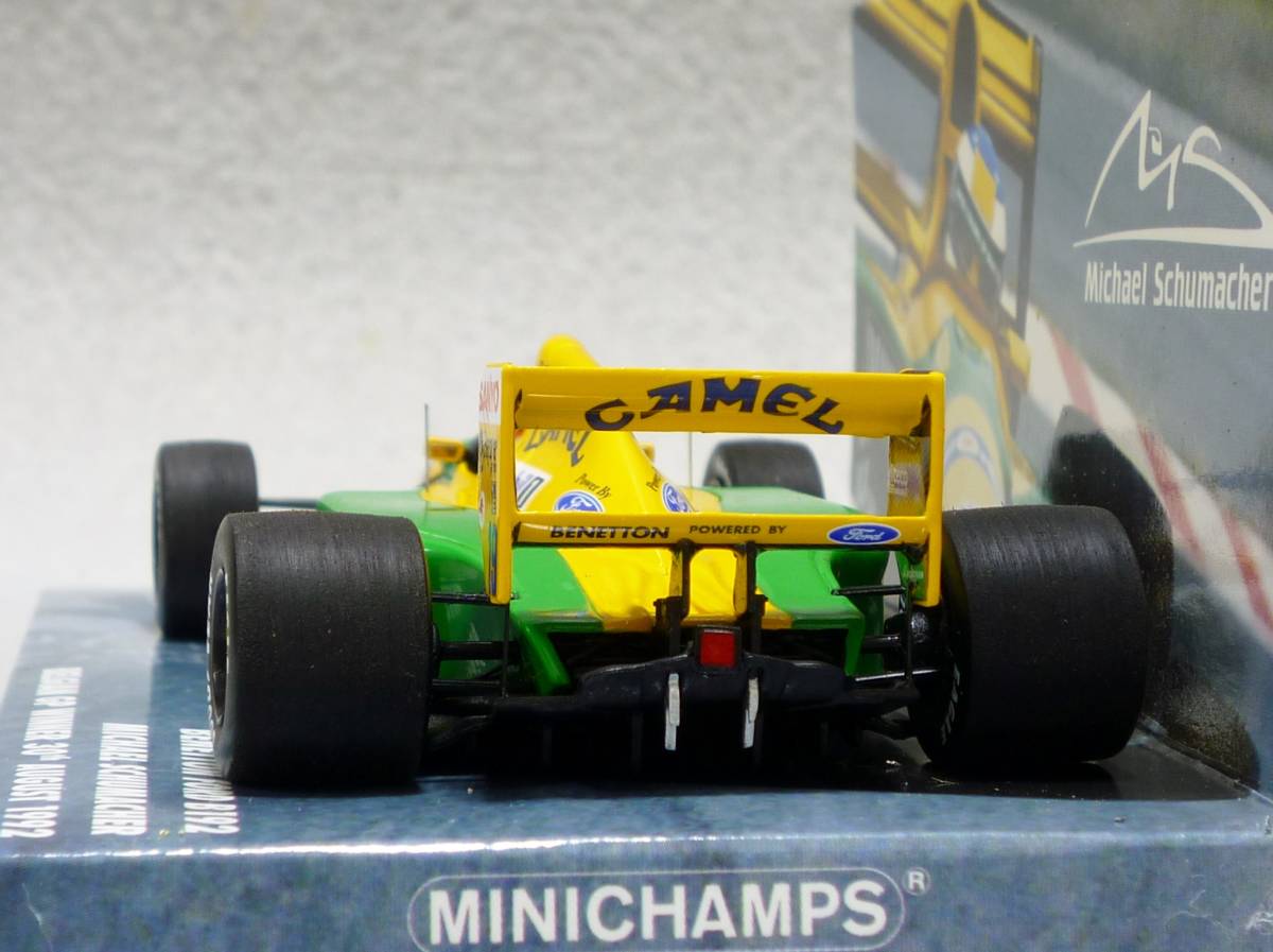 ミニチャンプス 1/43 ベネトン・フォード B192 #19 M.シューマッハ