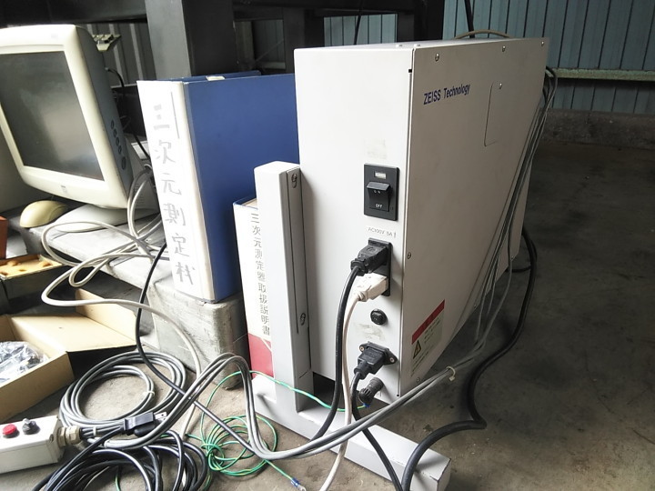 | 東京精密 ACCRETECH - 三次元座標測定機｜精密測定機器 PA600A-C6 ＣＮＣ三次元測定機 マシンライフ SVA600A 三次元座標測定機向け｜アクセサリ 三次元座標測定機向け 三次元座標測定機の中間点検 小林機械 株式会社 大型の三次元座標測定機が新たな挑戦と付加価値の高いモノづくりを 東京精密の三次元測定機の魅力に迫る！
