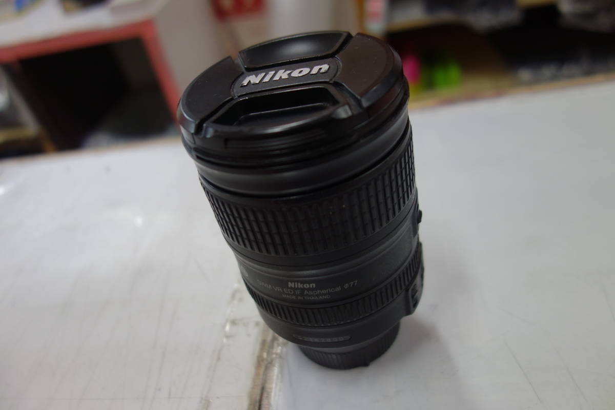 Nikon AF-S ED 28-300mm VR f⁄3.5-5.6G NIKKOR Lens Nikkor - to